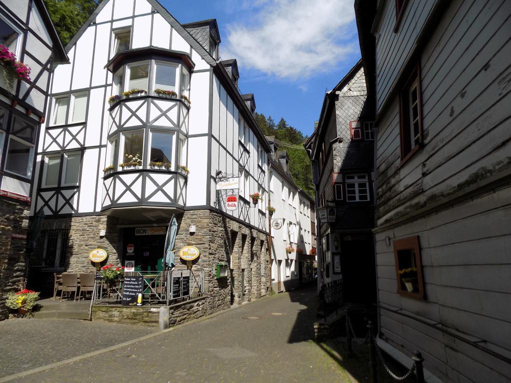 Gastehaus Eschbach Lejlighed Monschau Eksteriør billede